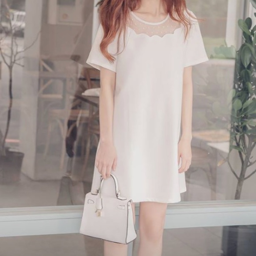 Little white dress